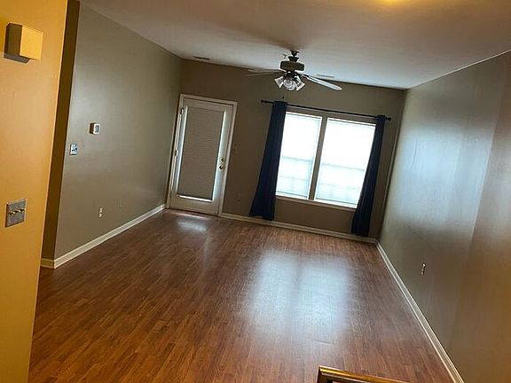 3rd image of 1412 Flatwood Ct #1412