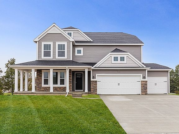 Exterior - Traditions 3100