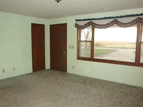 3rd image of 43875 Road 753