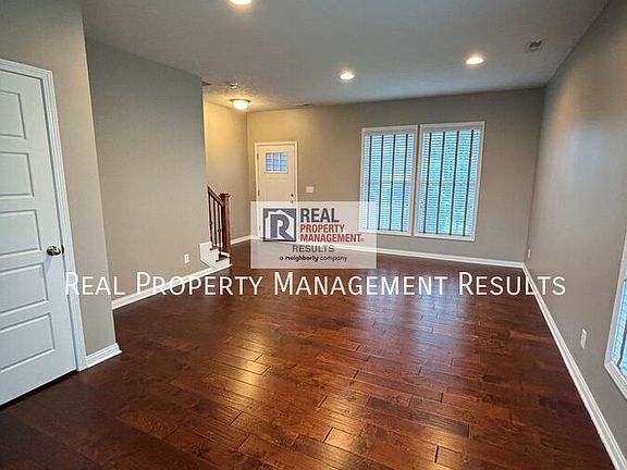 3rd image of 3175 Sandstone Ct