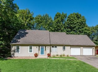 8020 81st St, Victoria, MN 55386