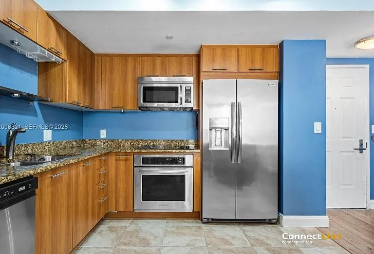 510 NW 84th Ave — Photo 12