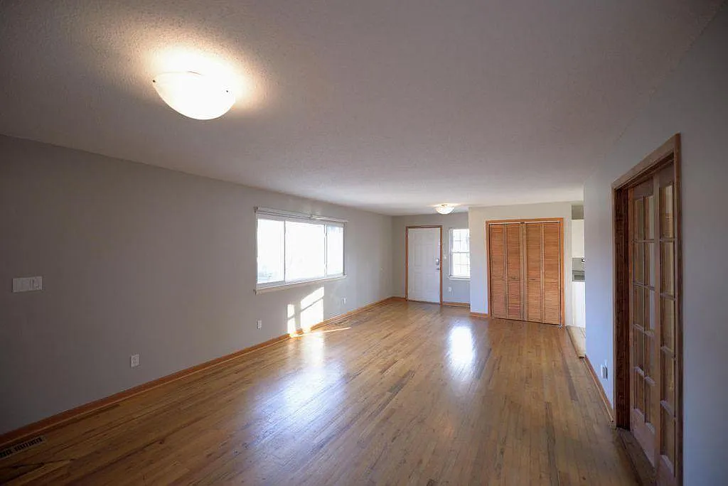 3 bed, 1362 sqft, $1,750 — Photo 3