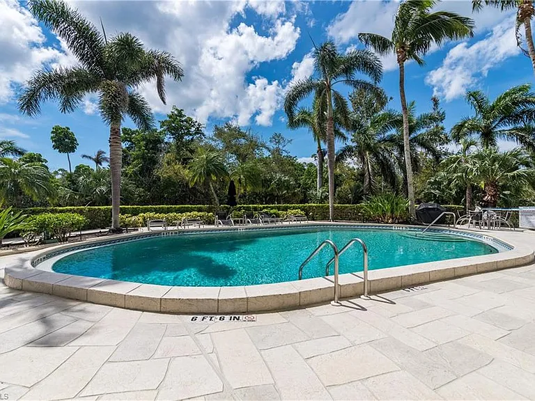 5555 Heron Point Dr #101 — Photo 7