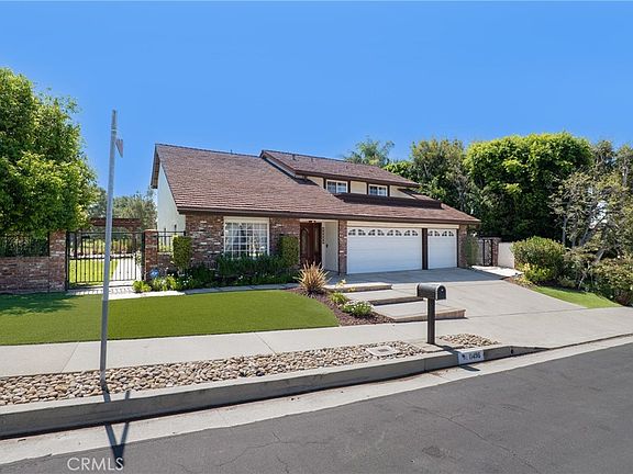 3rd image of 11496 Twin Hills Ave