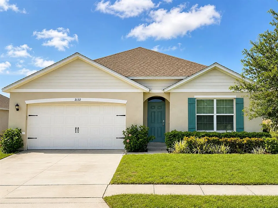 2132 Silver Brook Way