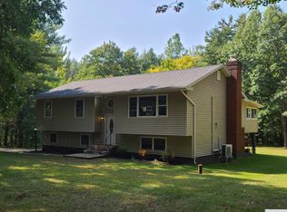 11 Five Roses E, Ancram, NY 12502