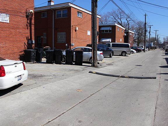 5th image of 5019 W Gladys Ave APT C