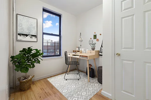 Rented by Bohemia Realty Group | media 4
