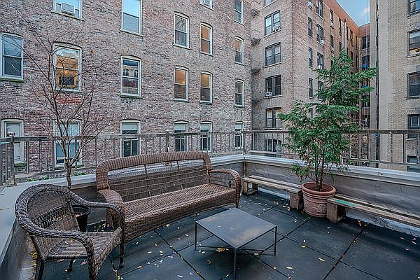 1st image of 312 W 98th St #2A