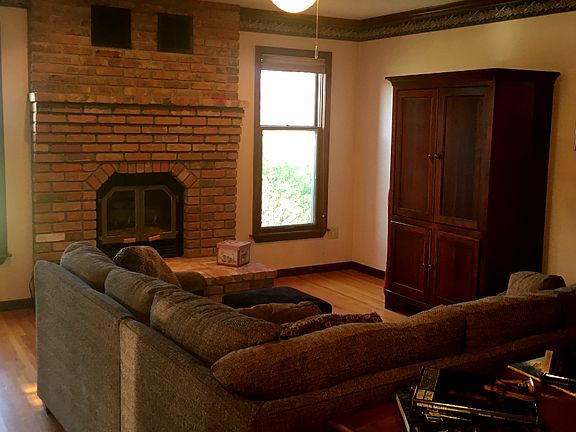 Living room 2