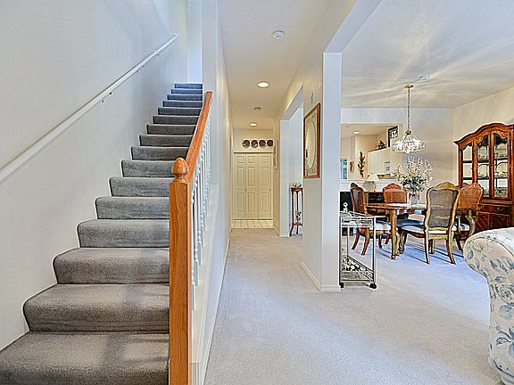 3rd image of 9305 177th Pl NE Unit 2