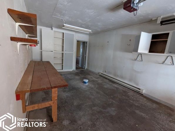 12385 Dmc Hwy #99, Burlington, IA 52601