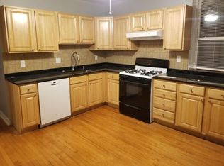 3908 N Hamilton Ave #2, Chicago, IL 60618