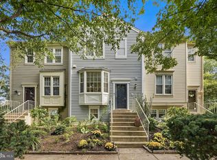 29 Fendall Ave, Alexandria, VA 22304
