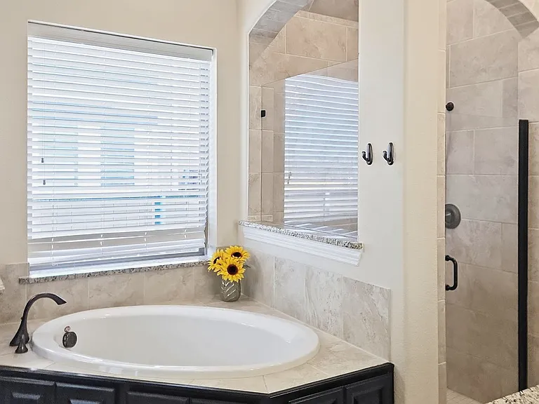104 Autumn Sage Dr — Photo 35