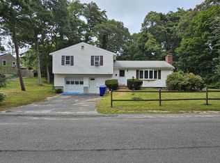 33 Cypress St, Bourne, MA 02532