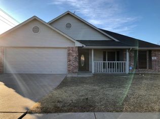 501 Branch Ln, Midlothian, TX 76065