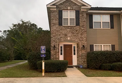 120 Caswell Ct Photo 1