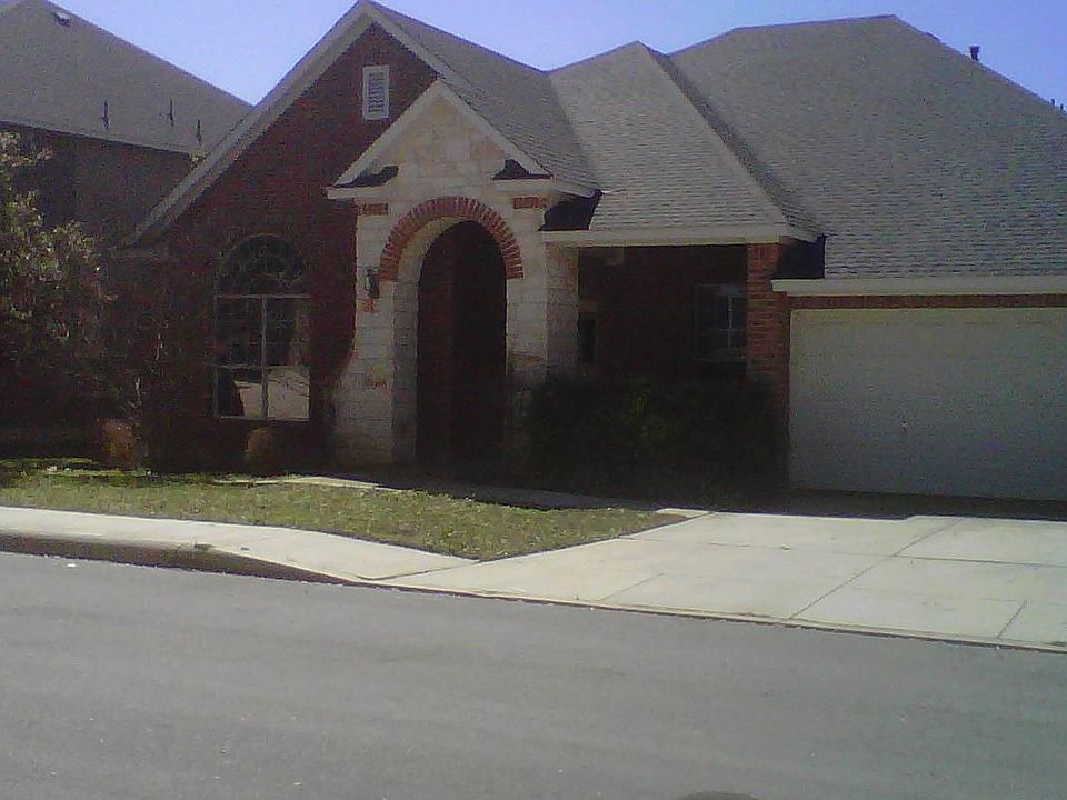 1st image of 2614 Starlight Ct
