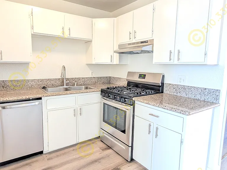 3395 S Vinton Ave #409 — Photo 13