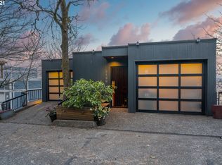 2400 SW Sheffield Ave, Portland, OR 97201