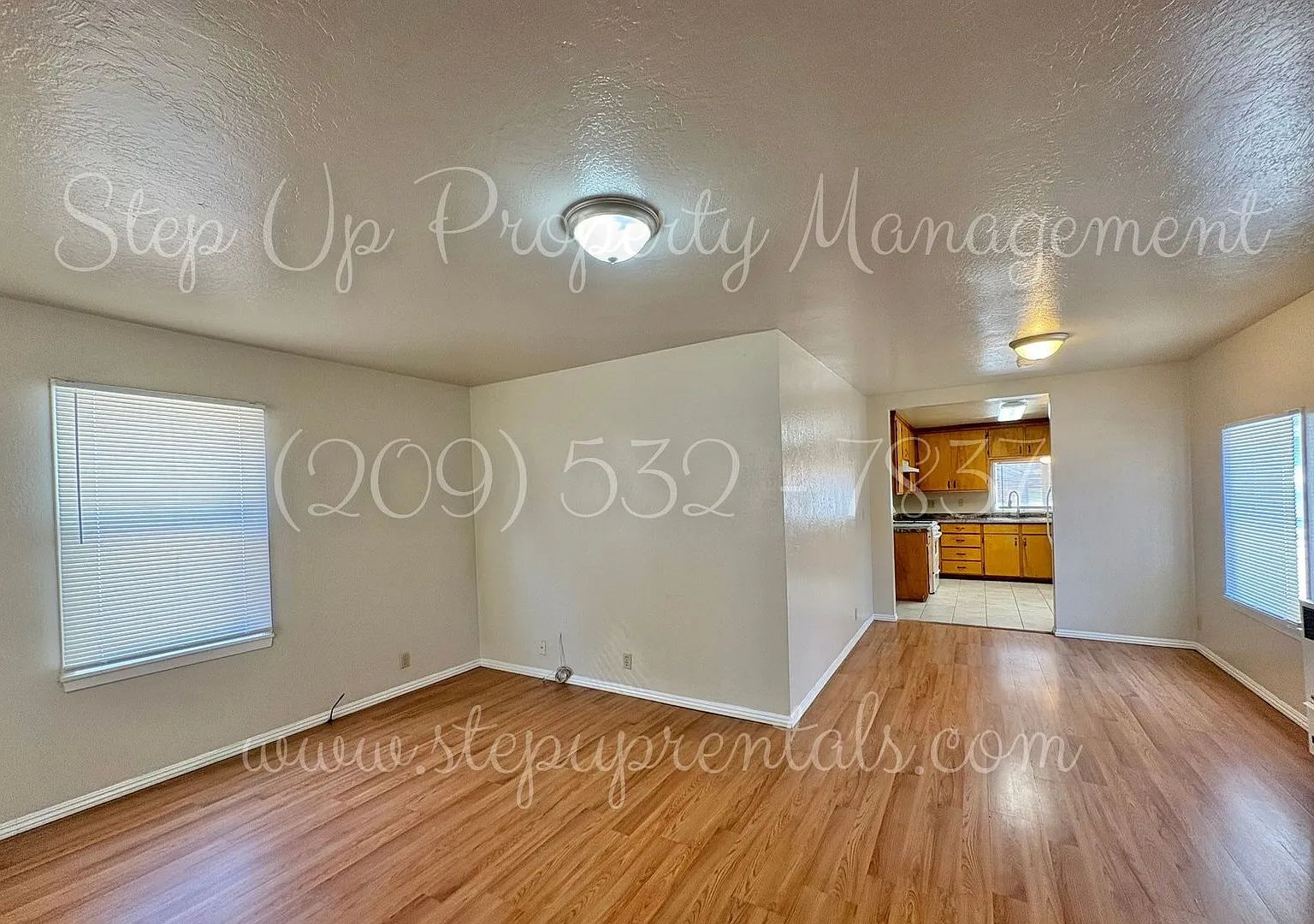 Cozy 3-Bedroom Home with Backyard Patio & Convenient Hwy 108 Access — Photo 4