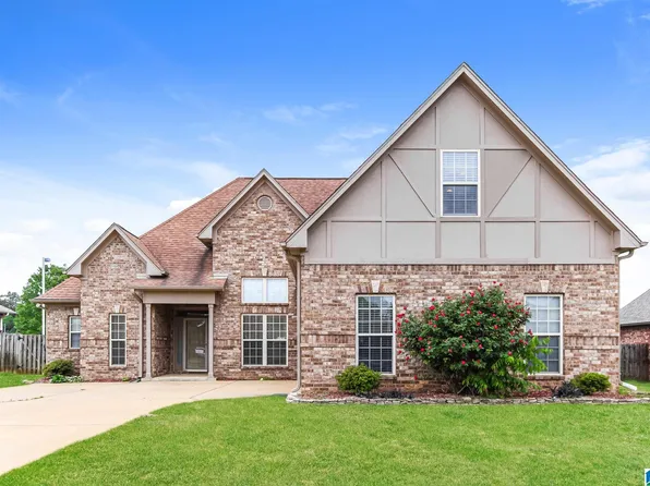 332 Tanglewood Cir, Alabaster, AL 35007