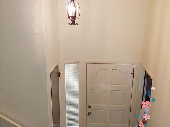 3rd image of 1511 Vanderbilt Dr