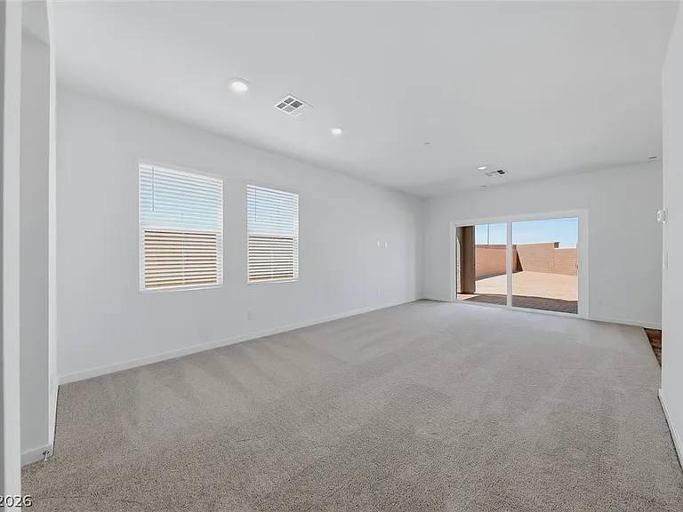 200 Preston Terrace Ave — Photo 3