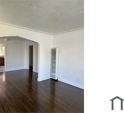 3822 W 59th St — Photo 2