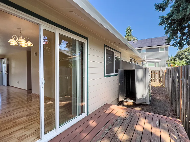 12780 SE 25th Ave — Photo 18