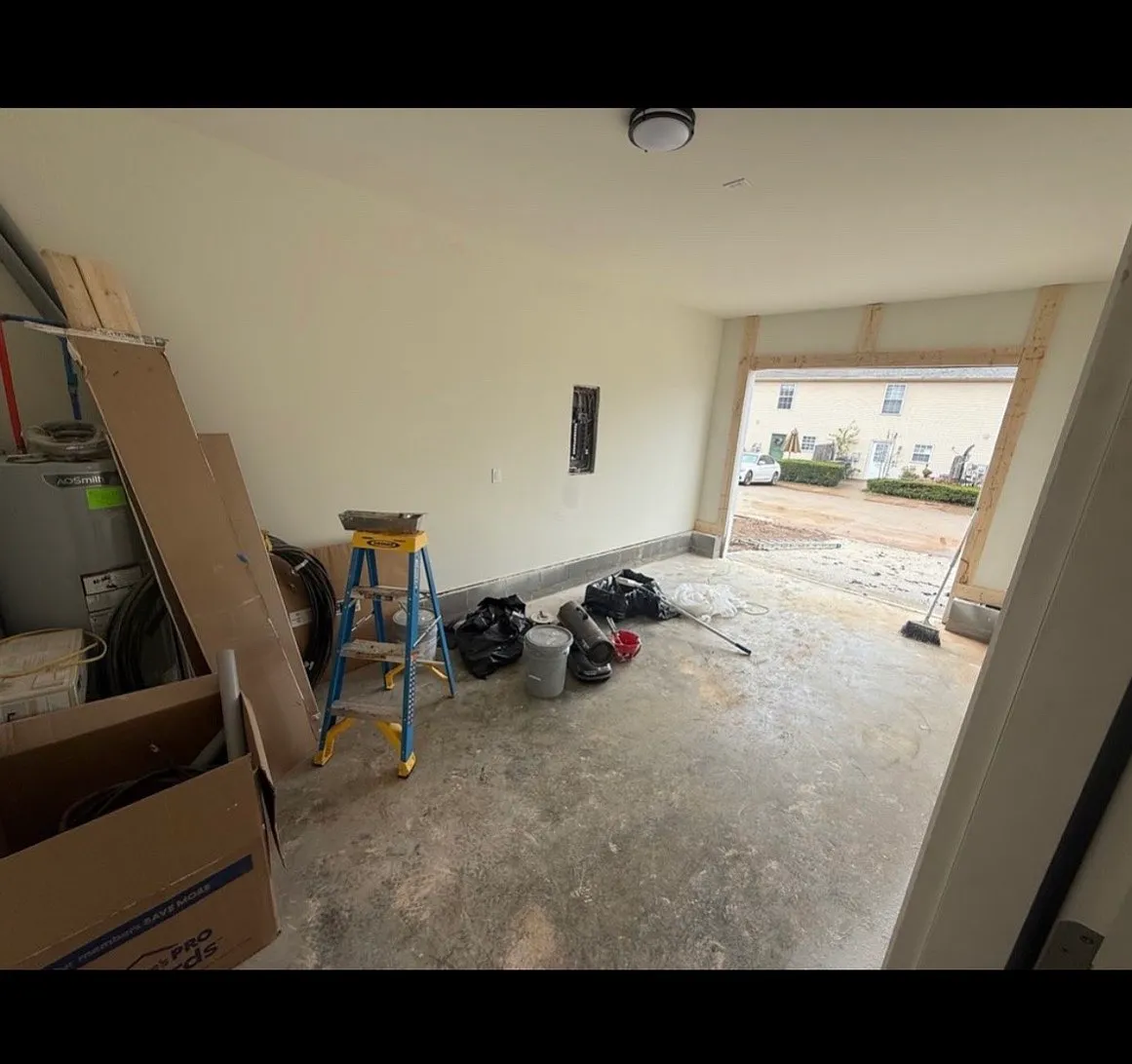 Building Photo - 109 Blaze Dr