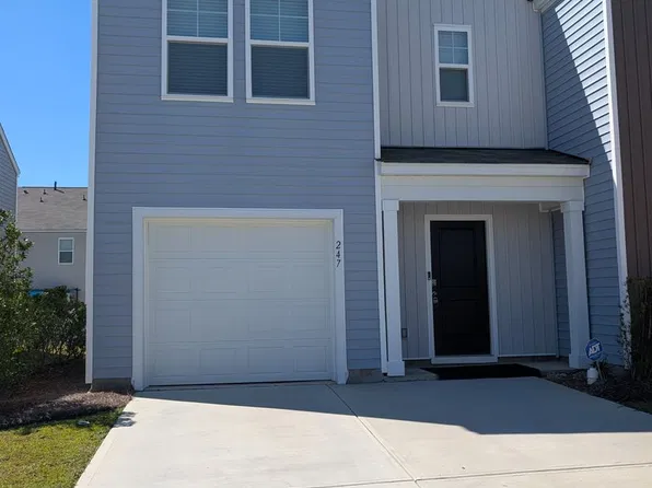 247 Blue Haw Dr, Moncks Corner, SC 29461