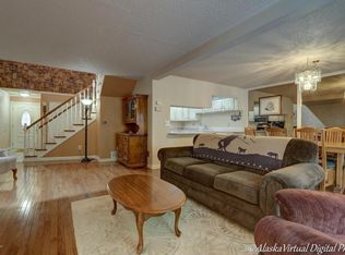 7864 Highlander Dr, Anchorage, AK 99518