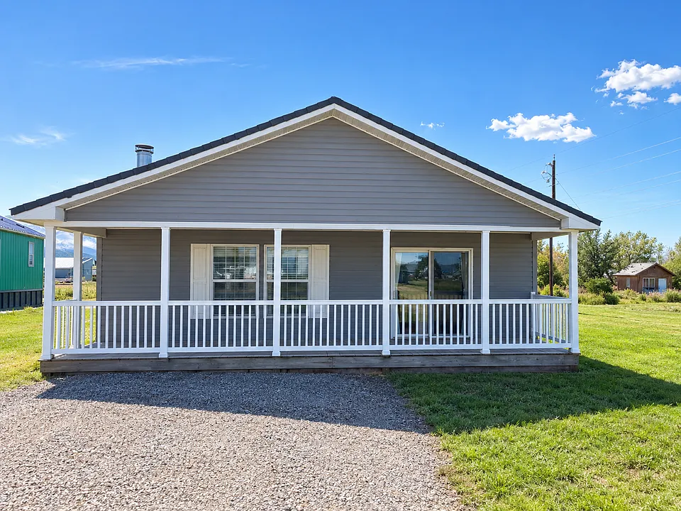 98 Meadowlark Ln