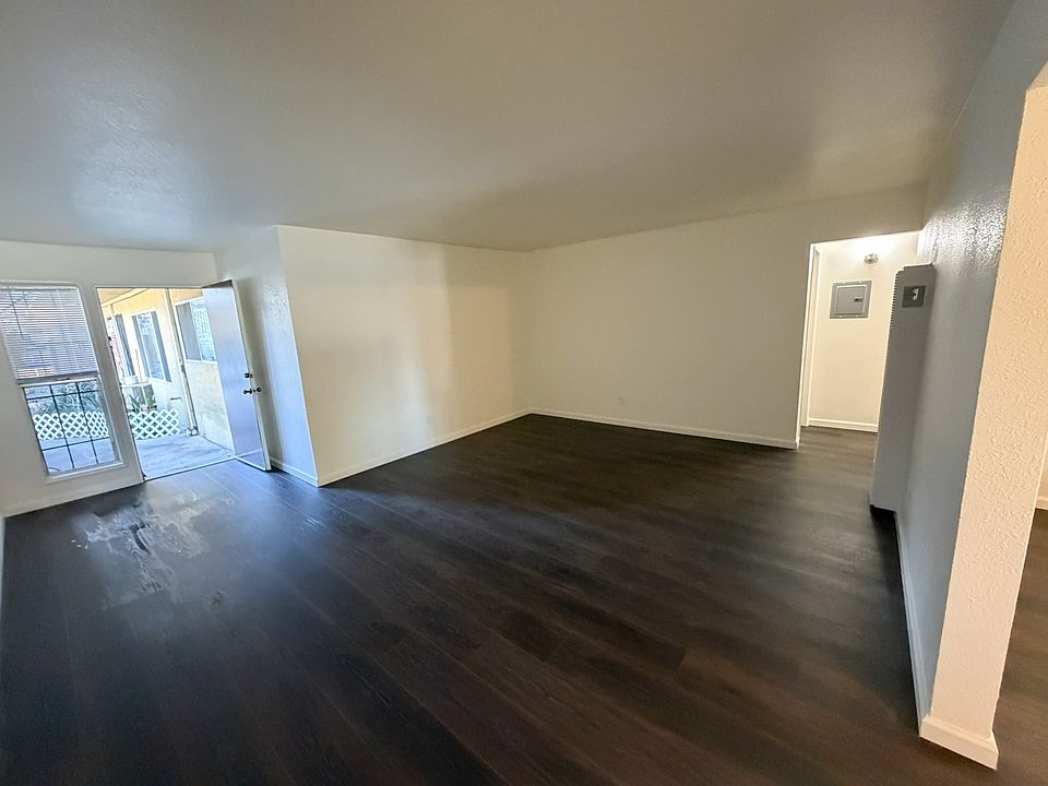 1st image of 4550 Huddart Ave APT B