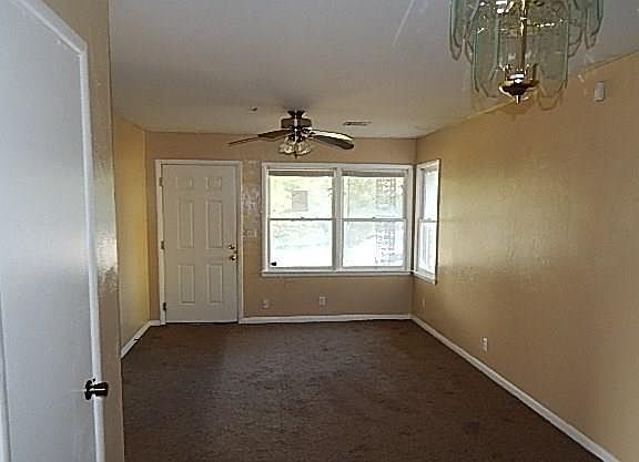 2nd image of 1521 NE 34th St