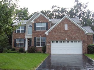 2039 Padua Ct, Elgin, IL 60123