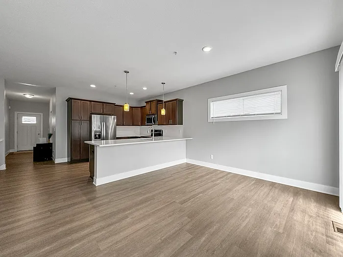 4433 Lower Beaver Rd — Photo 13