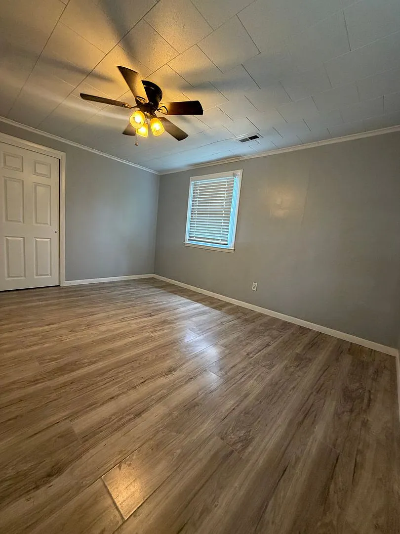 5003 Terry Drive, Alton IL — Photo 2