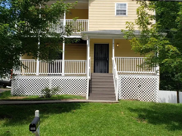 614 Woods Dr NW, Atlanta, GA 30318