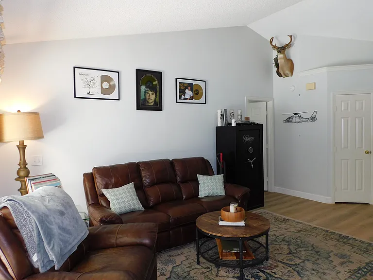3128 Jodi Ln — Photo 12