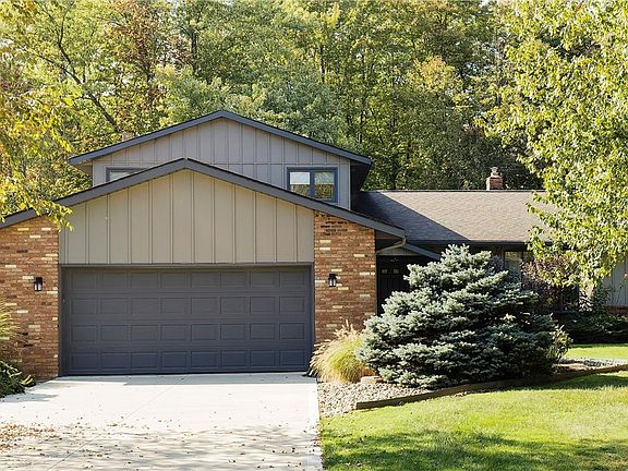 2nd image of 3978 W Meadow Ln