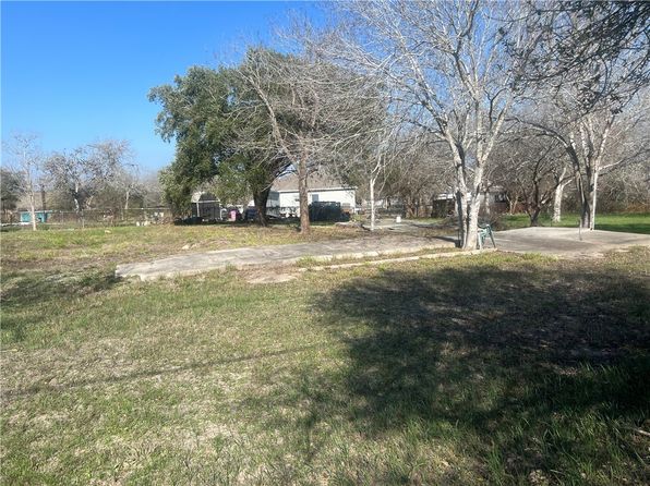 9561 County Road 509, Mathis, TX 78368