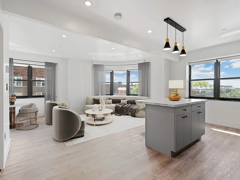 35-64 85th St #2D — Photo 1