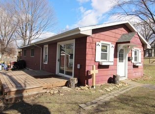 541 E Maple St, River Falls, WI 54022