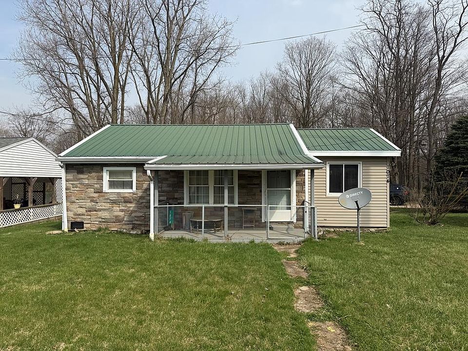 1st image of 1074 Wade Dr
