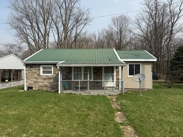 1074 Wade Dr, Mansfield, OH 44906