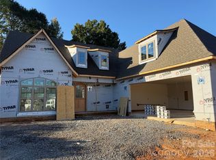 320 Downing Dr, Kings Mountain, NC 28086